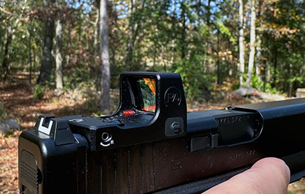 What’s the Difference Between Reflex Sight Vs Red Dot?