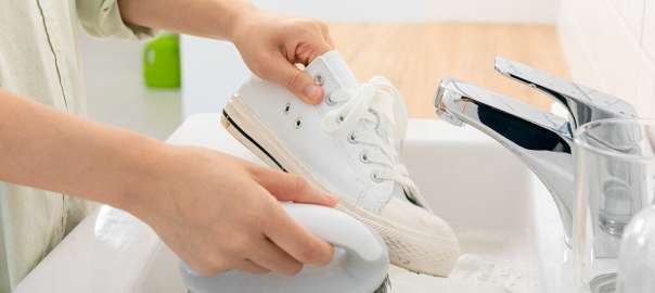 How to Clean Non-removable Insoles-kalkal