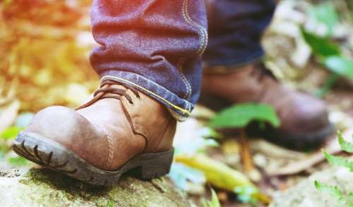 What Are Composite Toe Caps For Shoes Explained